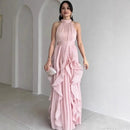 Vestido Avelora™ da ModernLar com design refinado, tecido fluido e movimento elegante, estilo sofisticado para ocasiões especiais.