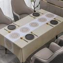 Toalha de mesa Califórnia™ decorativa da ModernLar, com proteção impermeável e design elegante para sua mesa.