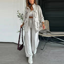 Conjunto Madonna™ com corte moderno estilo cargo, da ModernLar, em visual urbano e sofisticado, ideal para looks casuais.