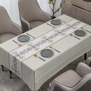 Toalha de mesa Califórnia™ decorativa da ModernLar, com acabamento impermeável, ideal para proteger e decorar sua mesa.