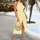 Vestido Solare™ em tecido bordado vazado com fenda frontal, estilo elegante e feminino, do marca ModernLar.
