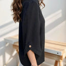 Blusinha Eliza™ da ModernLar com tecido texturizado de linho e popelina, estilo leve e sofisticado, ideal para looks autênticos.