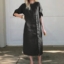 Vestido Adélie™ em linho de algodão da ModernLar com botões laterais e fenda sofisticada, perfeito para elegância e movimento.