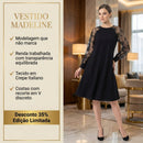 Vestido Madeline™ em crepe italiano com mangas translucidas, estilo elegante e sofisticado, da marca ModernLar.