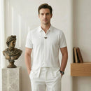 Camisa DualLayer™ com design 2 em 1 da ModernLar, mostrando detalhes do tecido e estilo moderno em close.